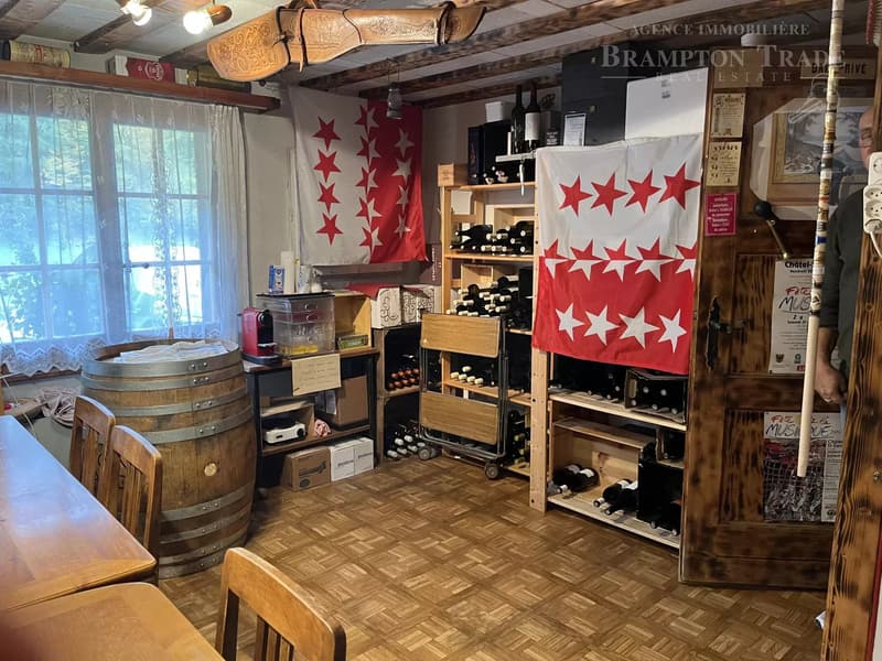 Charaktervolles 6,5-Zimmer-Chalet in Remaufens (12)