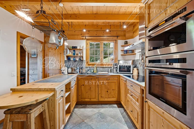 Exclusive Listing in St-Cergue | Character Chalet in a Prime Elevated Position (6)