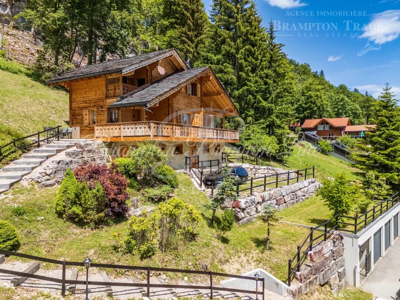 Exclusive Listing in St-Cergue | Character Chalet in a Prime Elevated Position (2)