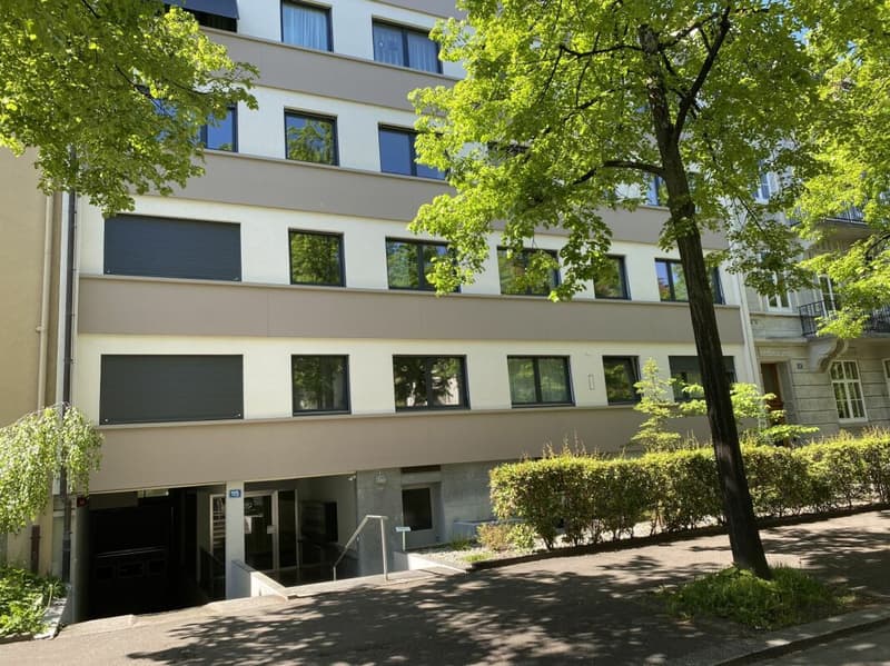Autoeinstellhallenplatz im Paulusquartier (1)