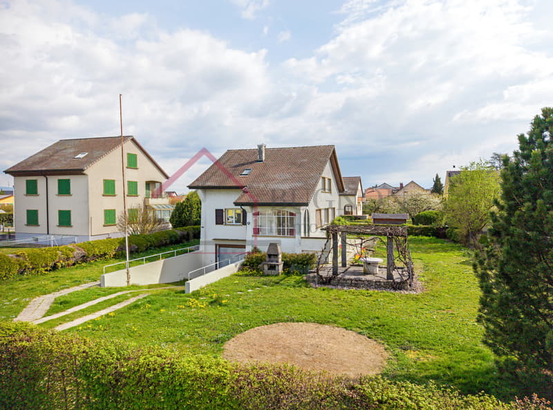 Villa für Familie mit Garten und ruhiger Umgebung (12)