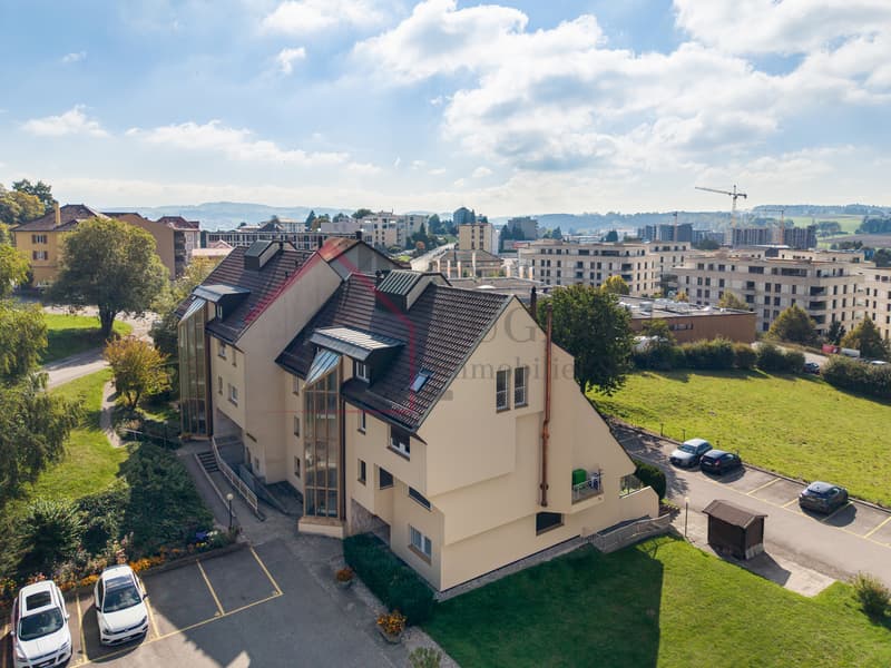 Spacieux 4.5pces avec ascenseur privatif - centre de Romont (13)