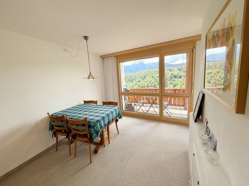 Charming 3.5-room maisonette apartment with panoramic view in Flims Dorf (21)