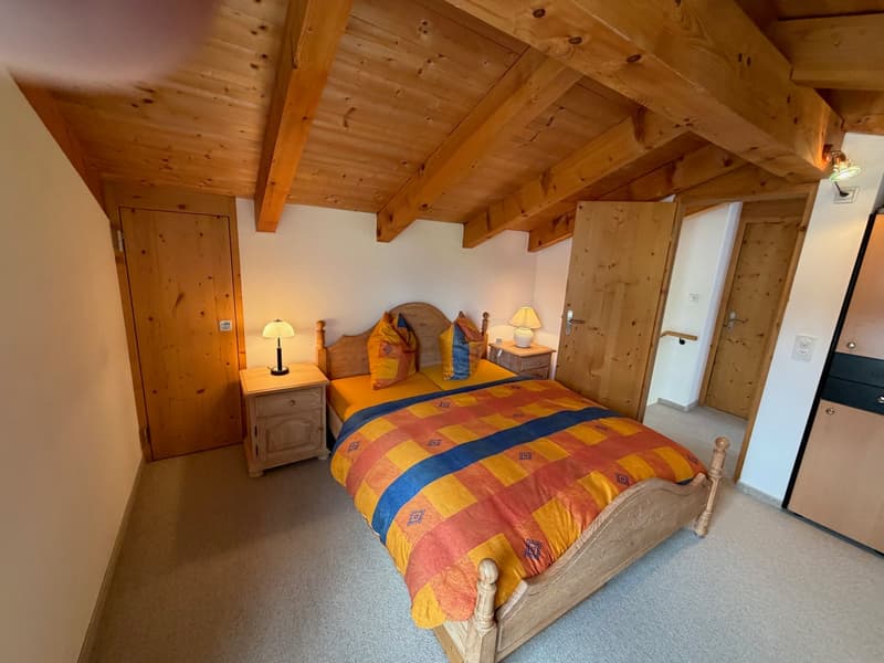 Charming 3.5-room maisonette apartment with panoramic view in Flims Dorf (12)