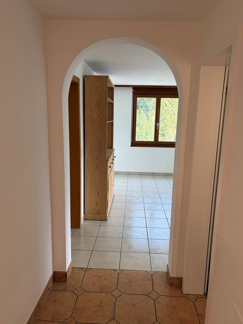 Charmante 4.5-Zimmer-Wohnung mit Bergpanorama in Laax (24)