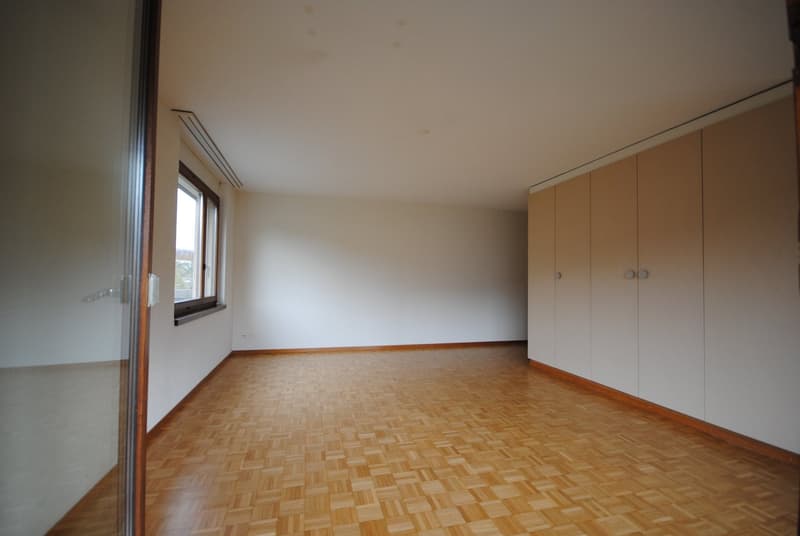 Helle 2-Zimmer-Wohnung mit Balkon in Küttigen (5)