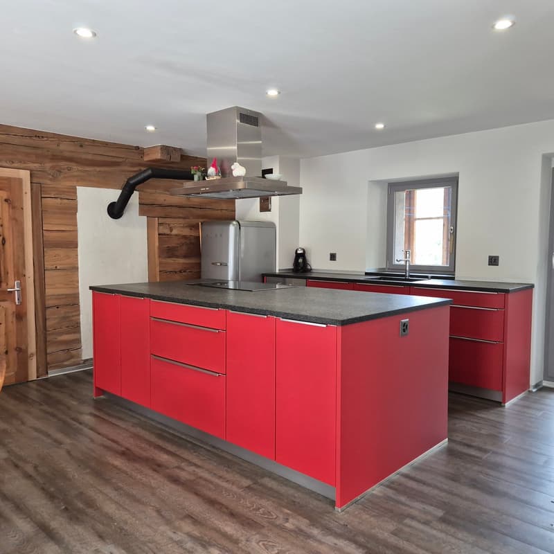 Appartement partiellement rénové dans maison villageoise de caractère - Les Haudères (5)