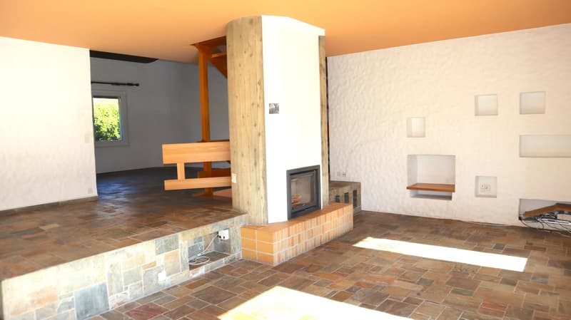 Family villa with 5.5 rooms in Agiez with pool (4)