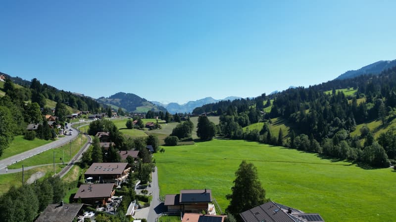 Terrain constructible d'env. 800m2 dans un cadre idyllique à Schönried (5)
