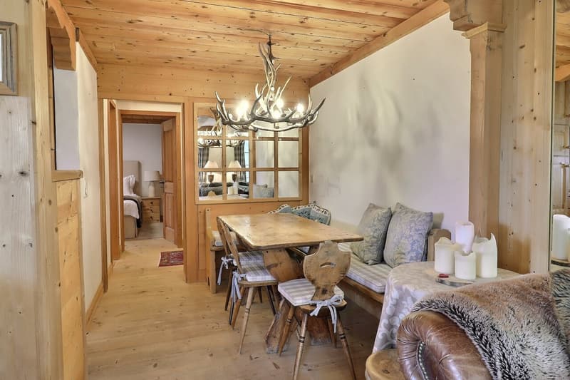 Dining area / Essbereich / Dining area