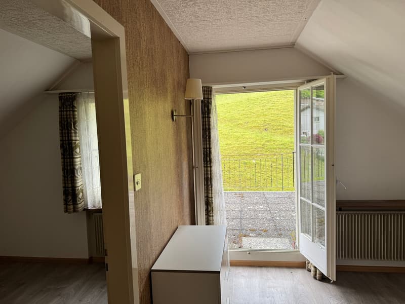 Single-family house with beautiful garden layout in quiet residential area (16)