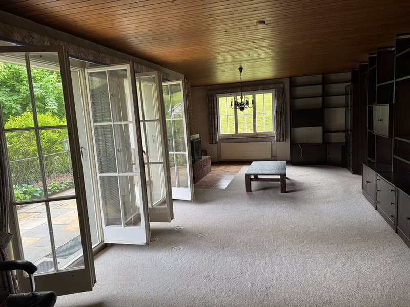 Single-family house with beautiful garden layout in quiet residential area (12)
