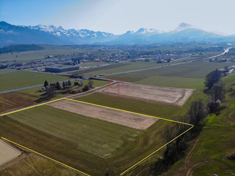 Plot of 30'203 m2 for equestrian activities (11)