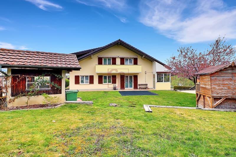 Le Pâquier - Maison familiale avec deux appartements (2)