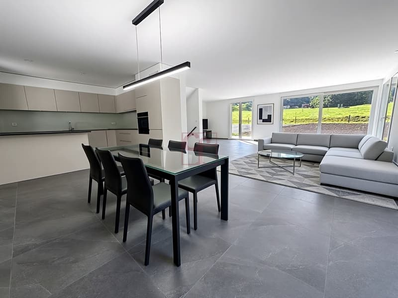 Salon / salle à manger (simulation d'ameublement)