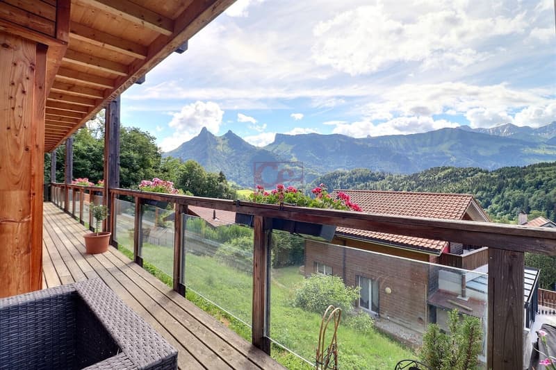 Pringy - Prächtige 4,5-Zimmer-Wohnung mit Terrasse und Panorama (1)