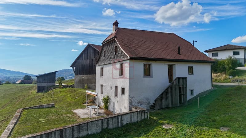 Belle propriété de caractère avec vue imprenable à 5min de Bulle (1)