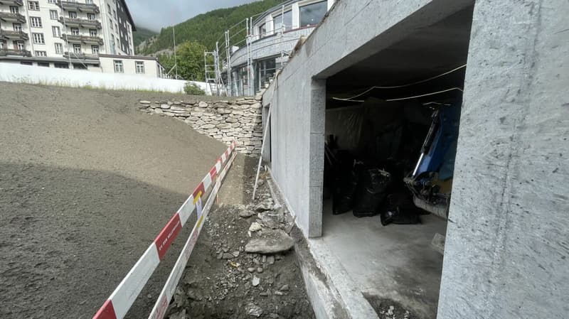 Residence du Glacier in una posizione centrale e tranquilla. T5. La vista da questo appartamento seminterrato è limitata. (12)