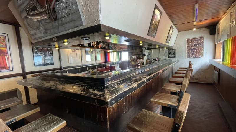 Pic - Pic "the most legendary bar" of Saas-Fee (2)