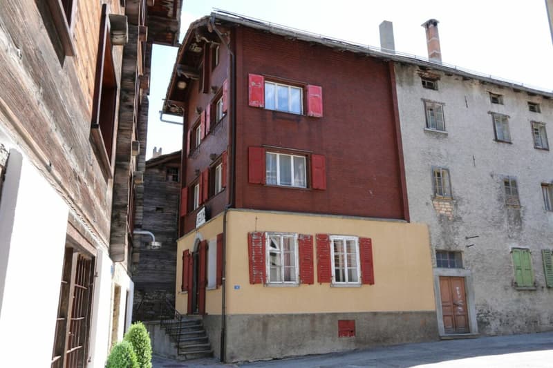 2.5 room apartment in the old Café du DOME in Saas-Grund. (9)