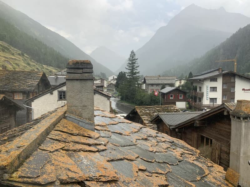 2.5 room apartment in the old Café du DOM in Saas-Grund VS (8)