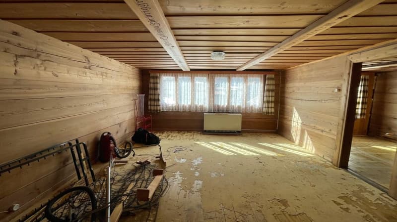 Traditional 2.5 room apartment in an old Valais house (6)
