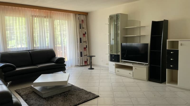 Modern 4.5 room apartment with unobstructed view. 3rd floor south-east with morning and afternoon sun. (3)