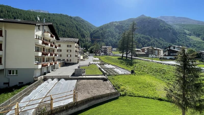 Modern 4.5 room apartment with unobstructed view. 3rd floor south-east with morning and afternoon sun. (11)