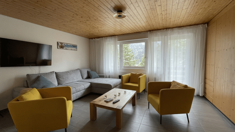 Spacious 2.5 room apartment with east balcony in sunny Wildi (6)