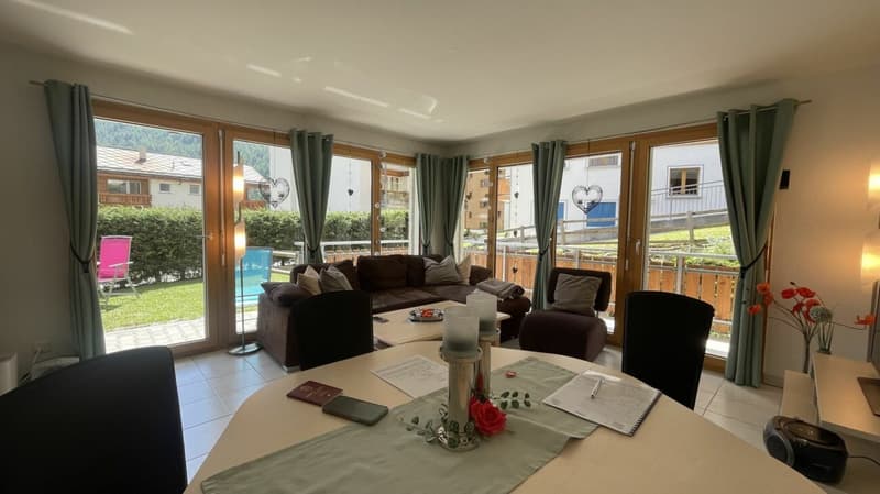 Snowfun B 3.5 bedroom garden apartment 150 meters from Staffelwald, Ski-Lift. Ski in ski out. (2)