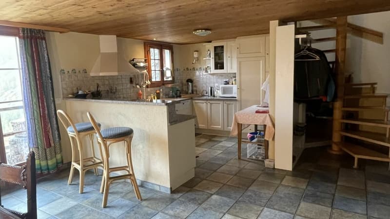 Rustic Valais house in the hamlet of Bodmen in Saas-Fee. (8)
