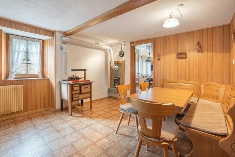 Wohnung in originalem Walliserhaus in einem der ältesten Weiler des Saastal. (3)