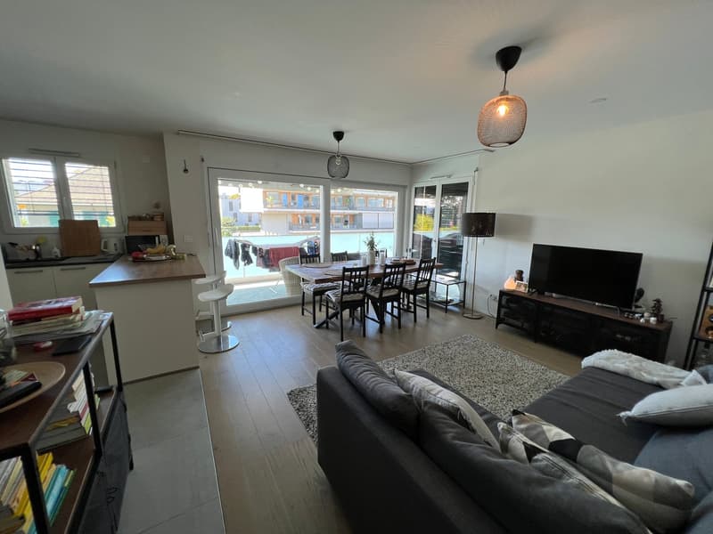 Charmant appartement en attique de 3 pièces à Nyon (3)