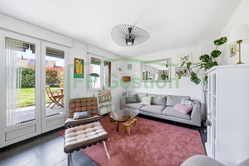Bright and comfortable 4-room apartment with garden for sale (6)