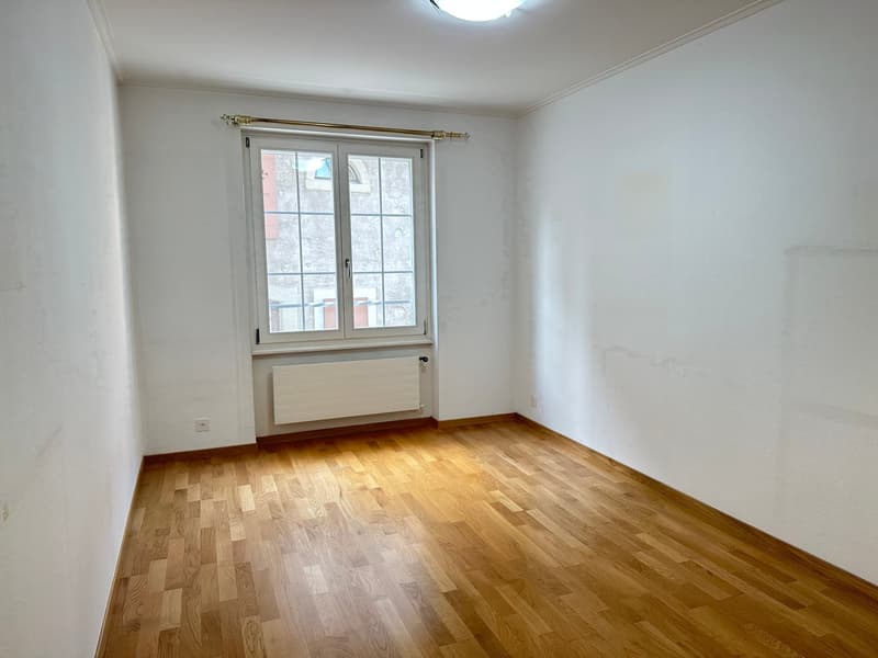 Prächtige 3.5-Zimmer-Wohnung mit Terrasse zur Verkauf in unmittelbarer Nähe des Sees (7)