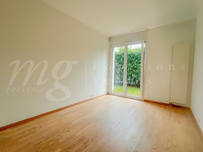 SUPERB 7-ROOM APARTMENT - IN THE ATTIC - WITH LARGE PRIVATE GARDEN AROUND 340 M2 - 4 BEDROOMS (6)