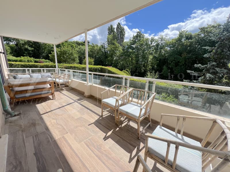 SUPERB APARTMENT OF 7 ROOMS, 250 m2, WITH LARGE TERRACE - 3 BALCONIES AND UNOBSTRUCTED VIEW (6)