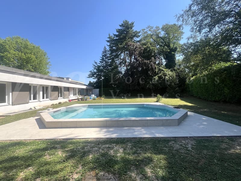 RAVISSANTE MAISON FAMILIALE - 5 CHAMBRES ! INDIVIDUELLE - GRAND JARDIN AVEC PISCINE (2)