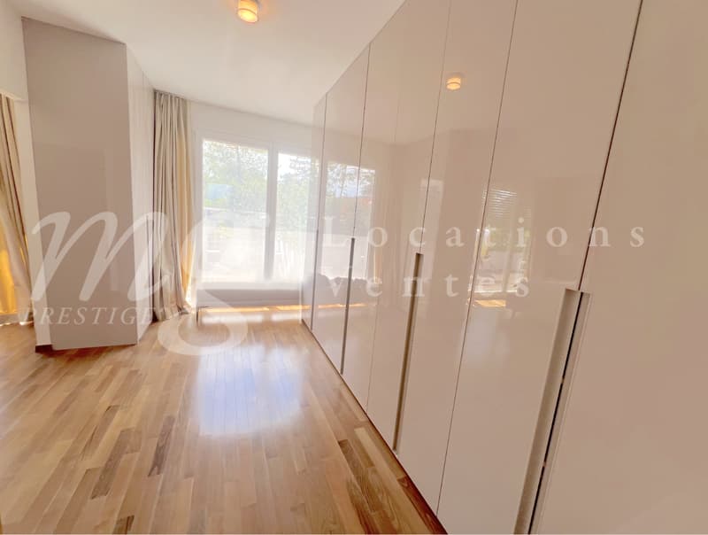 En exclusivité ! MAGNIFIQUE MAISON MODERNE DE 300 M2 AVEC GRAND JARDIN ET PISCINE (7)