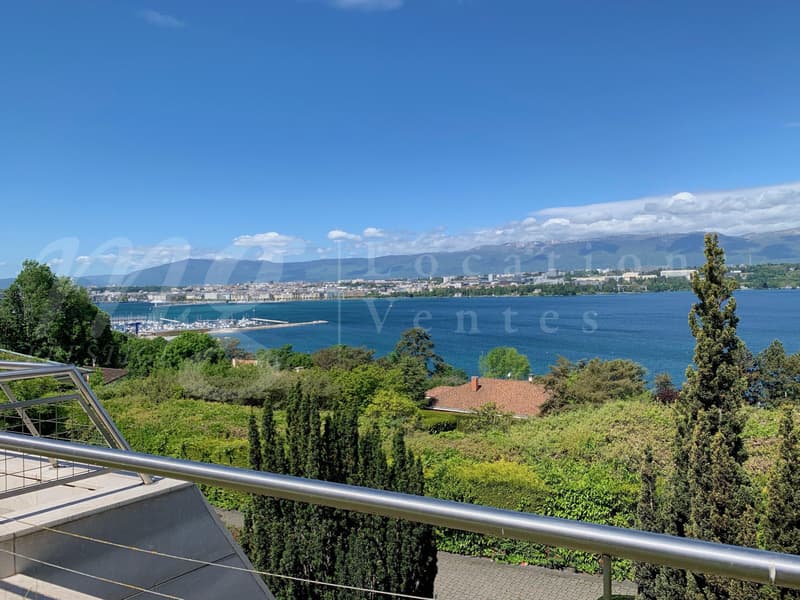 MODERN HOUSE of 400 m2 living space - 180 PANORAMIC VIEW of the LAKE - SWIMMING POOL - ELEVATOR (1)