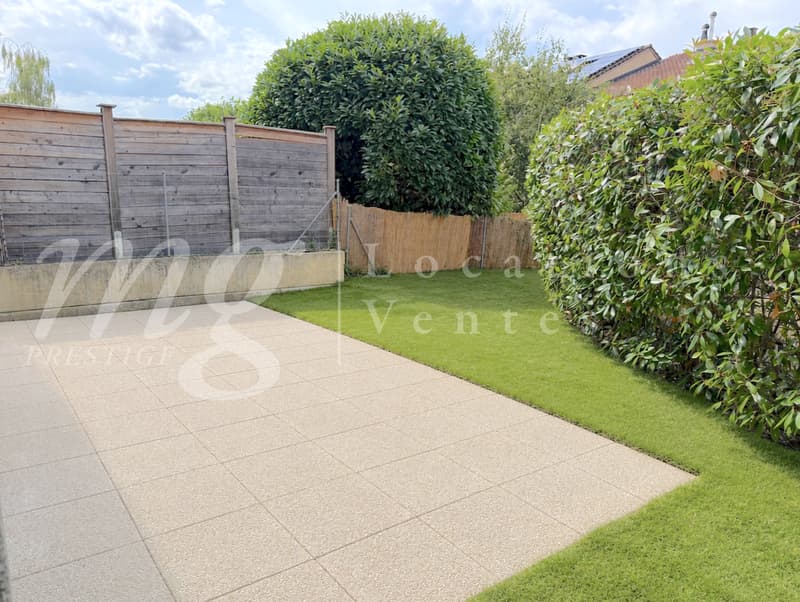 En Exclusivité !!! SUPERBE APPARTEMENT DE 152 m2 EN DUPLEX ATTTIQUE AVEC BELLE TERRASSE/JARDIN (8)