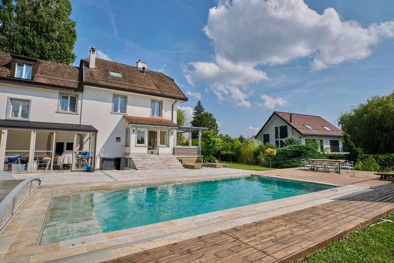 Beautiful Furnished  apartment in a renovated manor house (3)