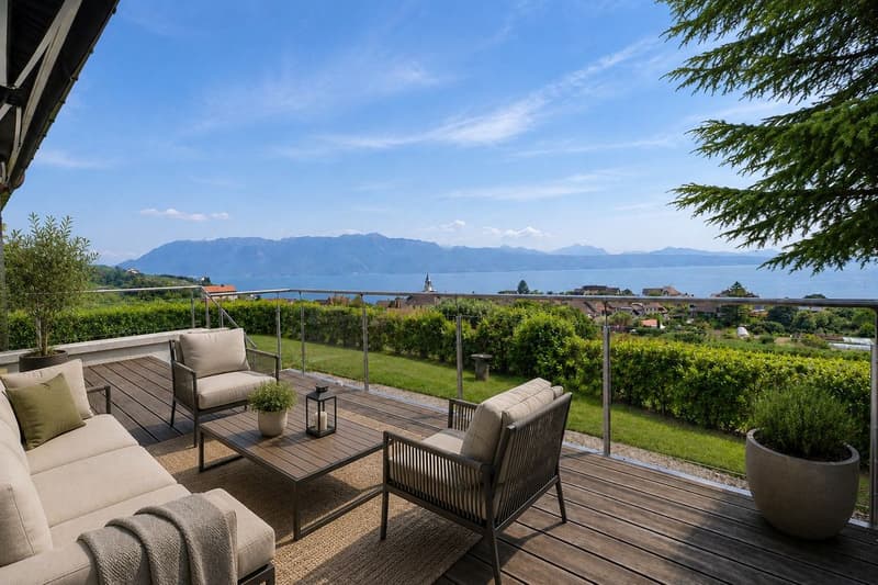 Architekten-Villa Mitten in den Weinbergen Seeblick Spektakulär (2)