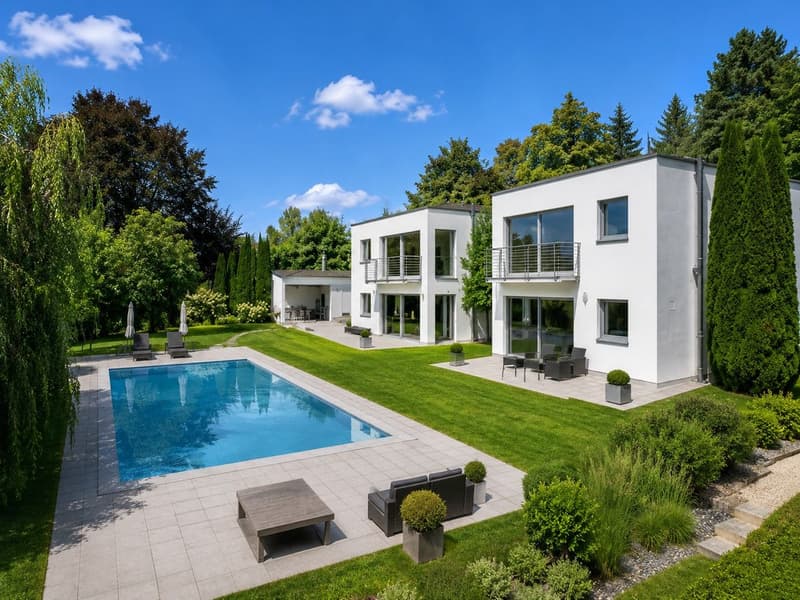 Exceptional contemporary residence Close to Golf (1)
