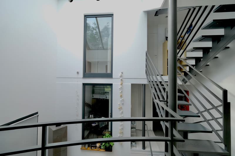 Very beautiful semi-detached house with lake view in a quiet location (8)