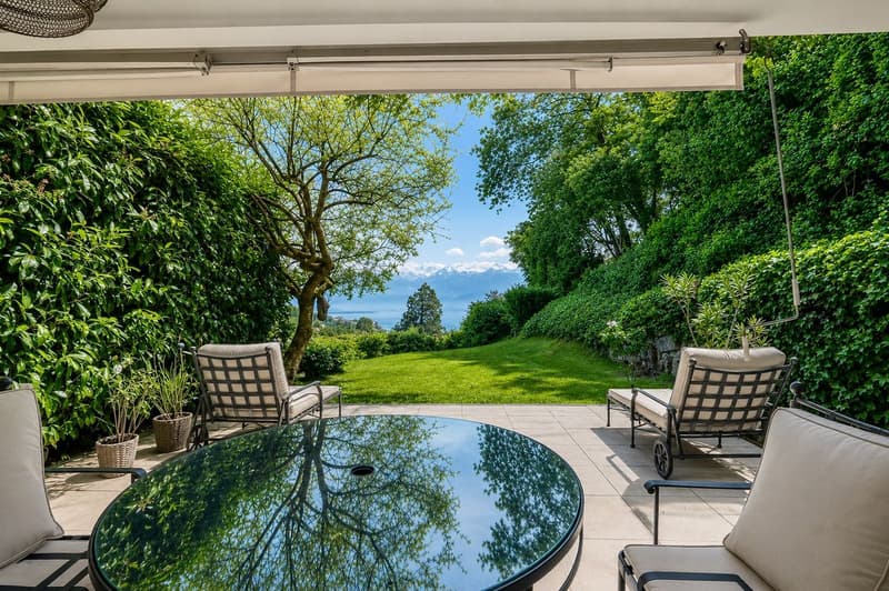 Tres Belle Town House VUE LAC AU CALME (1)