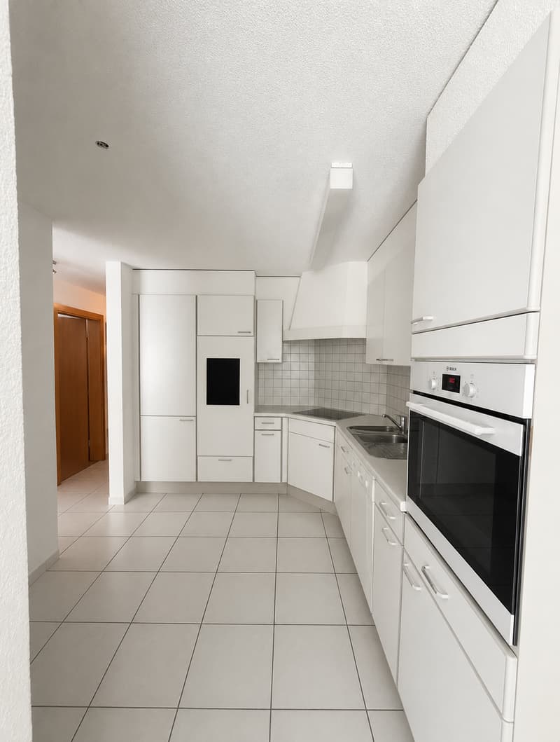 Appartement en rez-de-chaussée de 4,5 pièces lumineux avec espace de jardin (7)