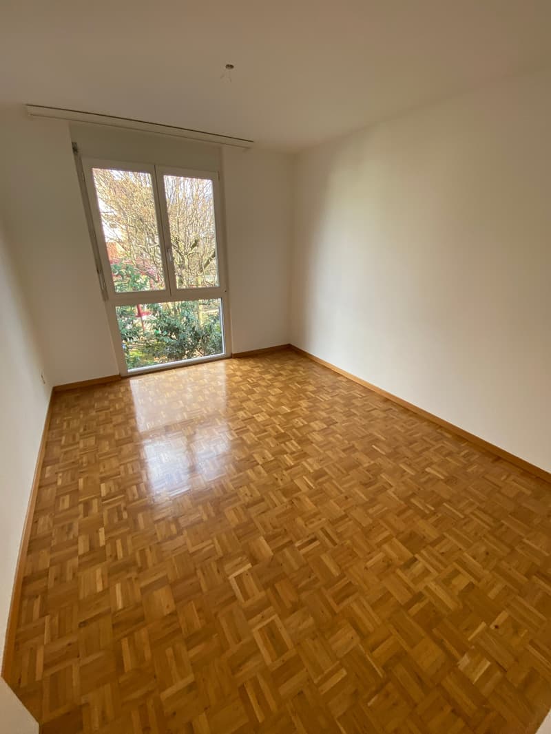 Gemütliche 4.5-Zimmer-Wohnung an sonniger und sehr zentraler Lage (9)
