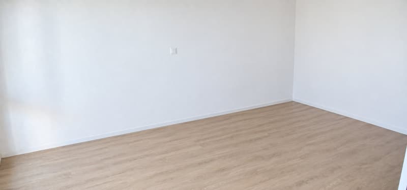 Moderne 2.5-Zimmer-Wohnung in Zofingen – altersgerecht und komfortabel (4)