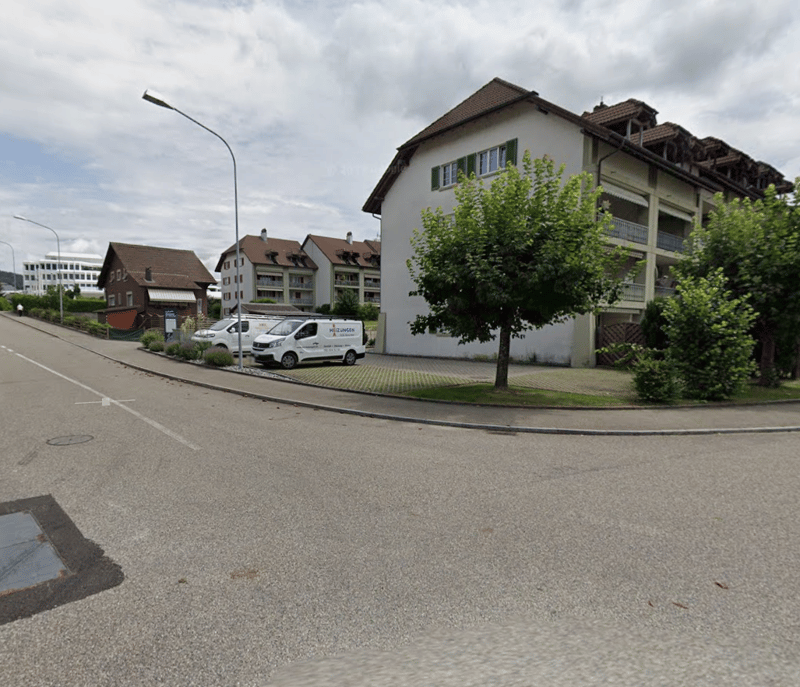 Aussenparkplätze zu vermieten (1)